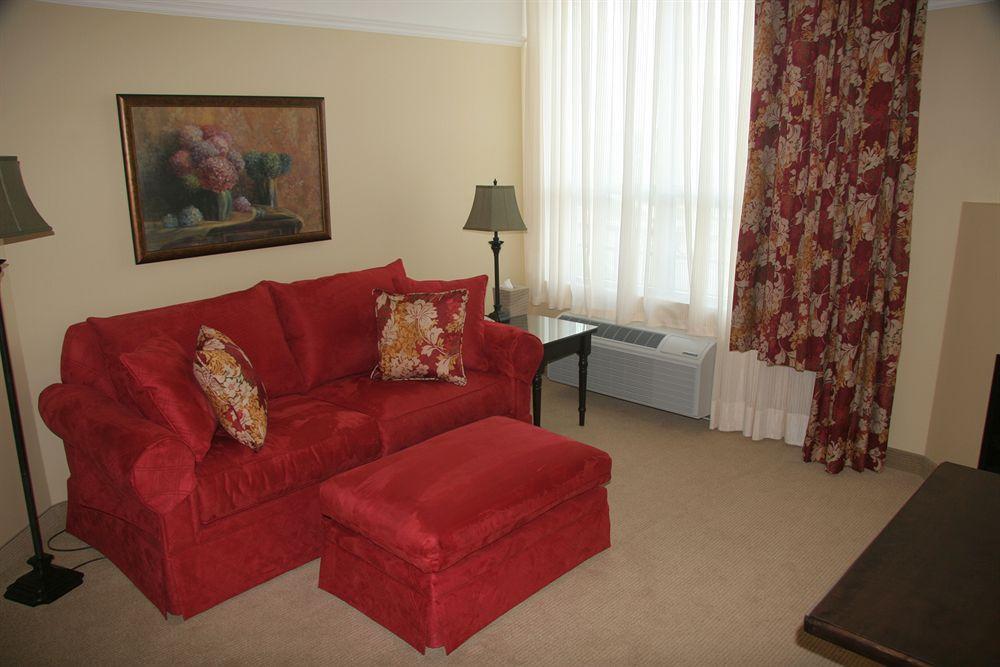 Le St-Martin Hotel & Suites Laval Zewnętrze zdjęcie