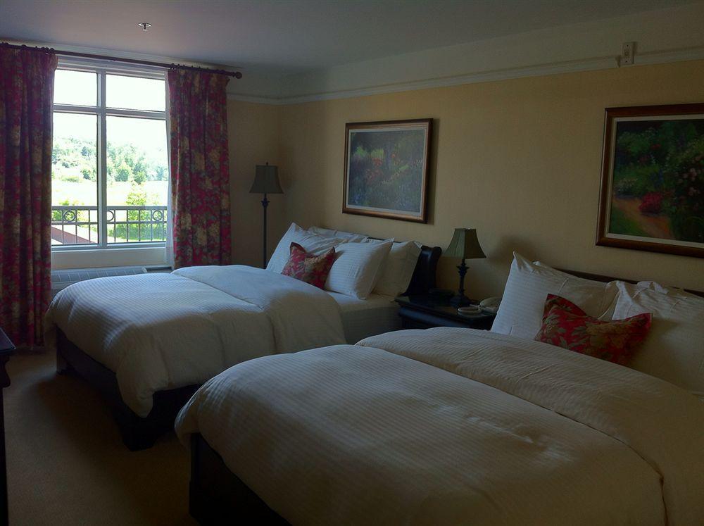 Le St-Martin Hotel & Suites Laval Zewnętrze zdjęcie